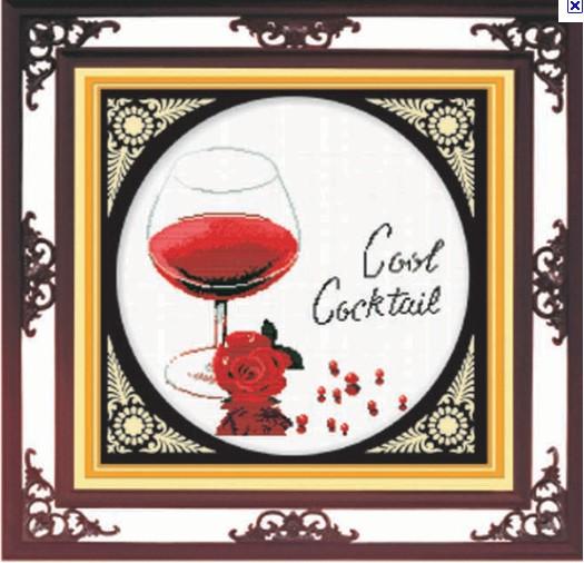 Tranh Thêu Chữ Thập Cocktail