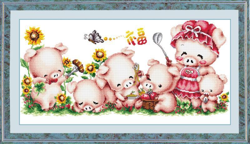 Tranh Thêu Chữ Thập gia Đình Heo