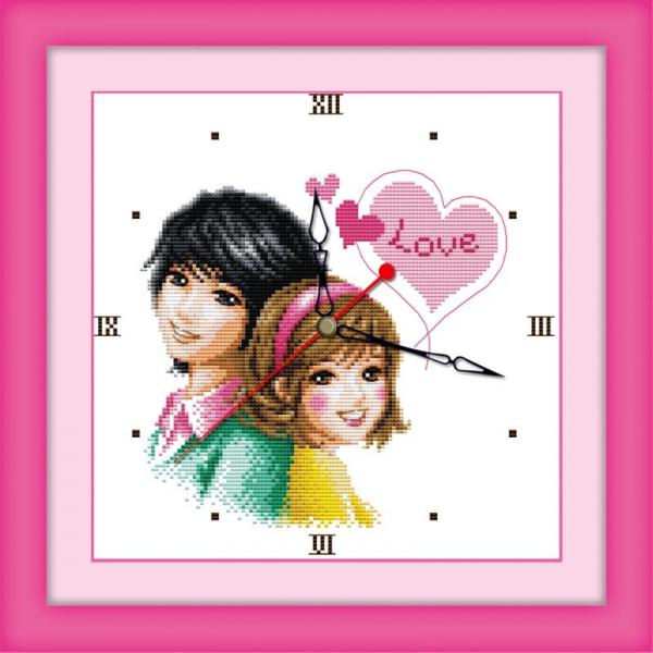 Tranh Thêu Chữ Thập Đồng Hồ Love